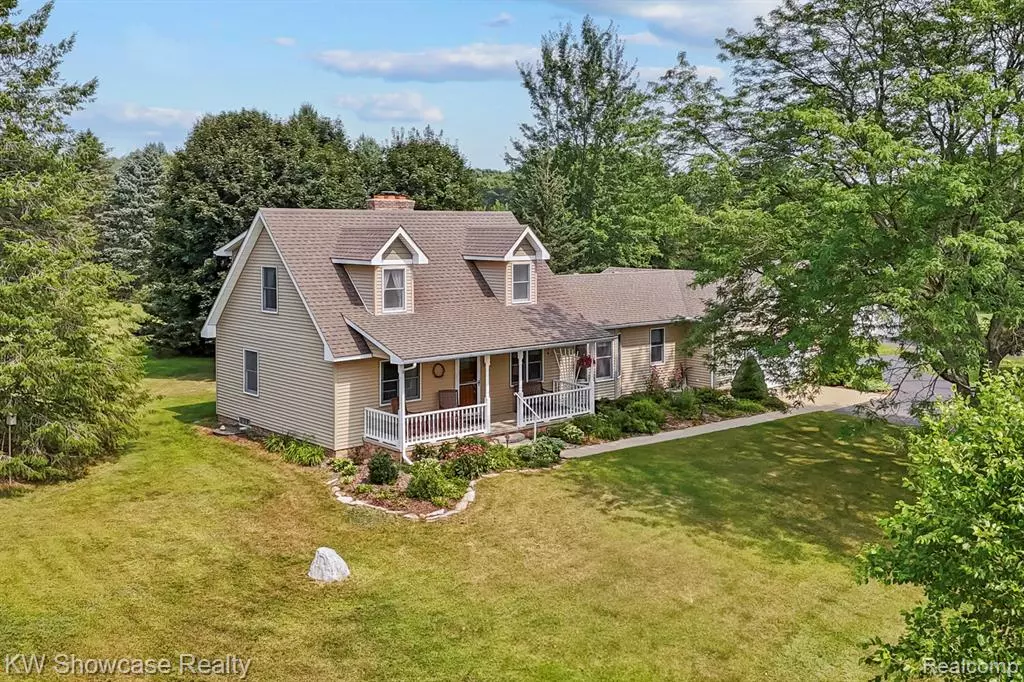 Highland, MI,3429 Saddle Ridge Farms