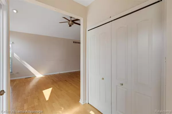 Shelby Twp, MI 48317,50003 Samuel Court