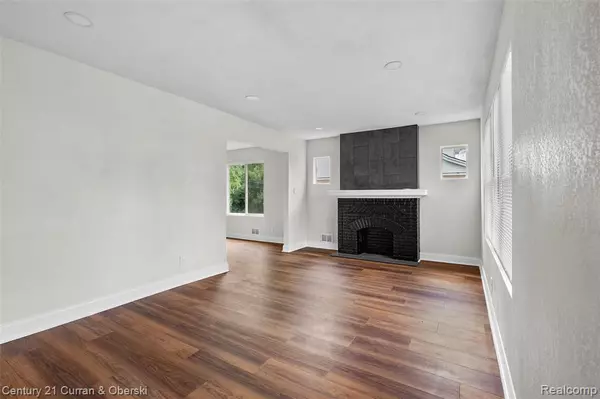 Detroit, MI 48238,14946 Pinehurst Street