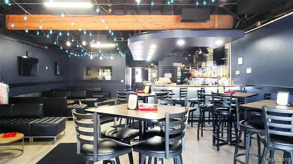 Farmington, MI 48335,33419 Grand River Ave