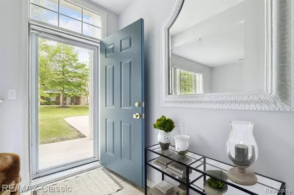 Northville, MI 48168,16808 Dover Drive