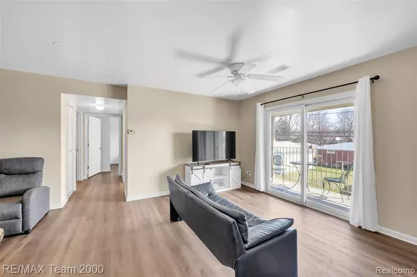 Allen Park, MI 48101,10045 Allen Pointe Drive