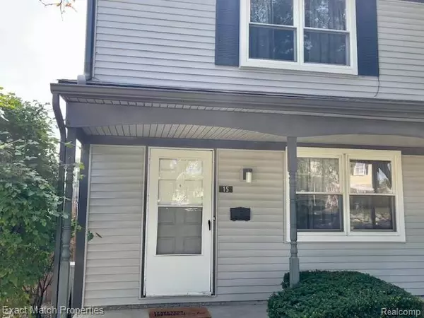 15 Beechwoode Lane, Pontiac, MI 48340