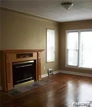 Eastpointe, MI 48021,15162 SPRENGER Avenue