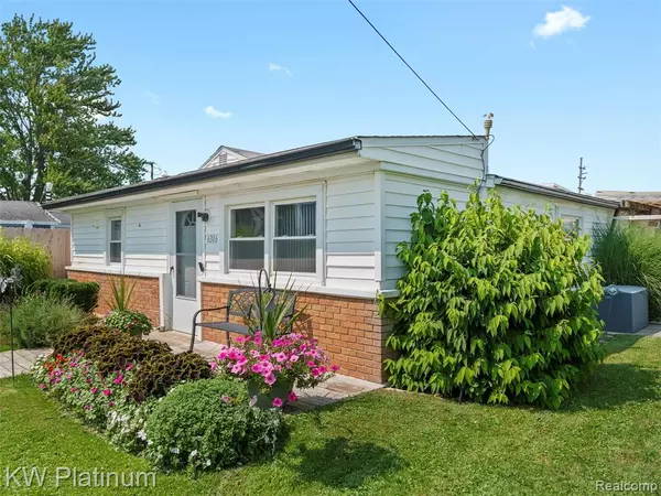 Clay, MI 48001,6316 Marina Drive