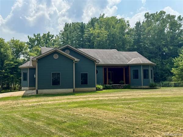 5169 Hidden Ridge Drive, Metamora, MI 48455