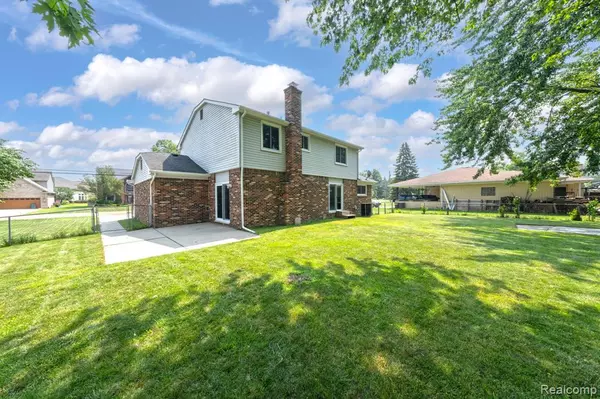 Troy, MI 48083,3669 Fernleigh Drive