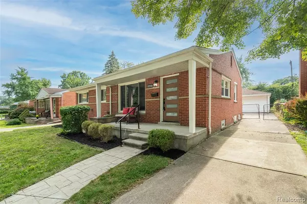 Oak Park, MI 48237,24021 Geneva Street