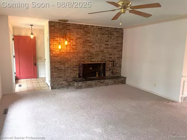 Owosso, MI 48867,4854 Apache Path