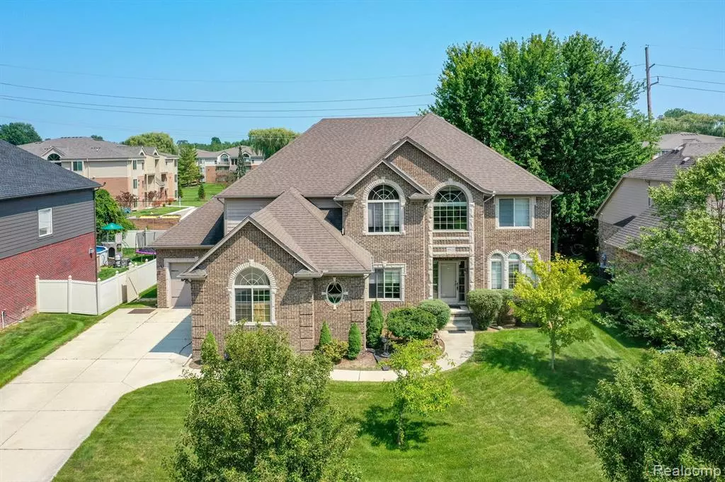 Harrison Township, MI,39122 Nautical Lane