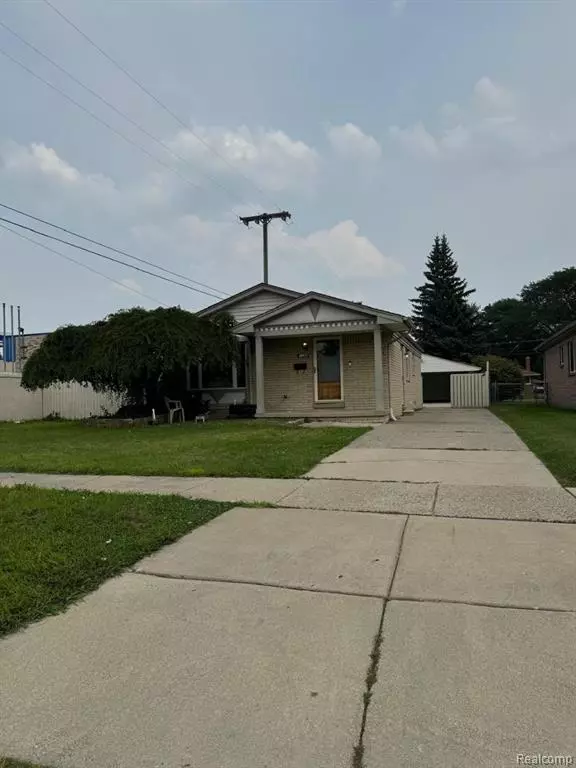 7176 N Gulley Road, Dearborn Heights, MI 48127