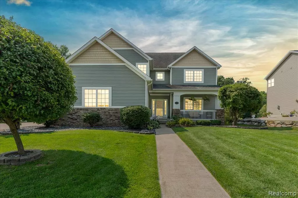 Grand Blanc, MI 48439,4142 Oak Street