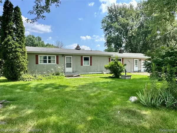 5481 Belsay Road, Grand Blanc, MI 48439