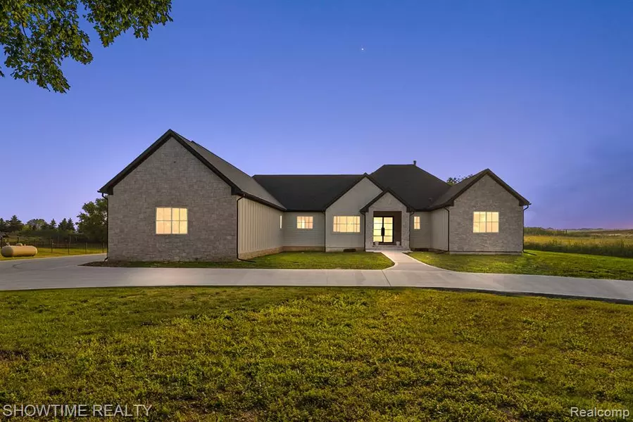 65855 Mound Road, Washington, MI 48095