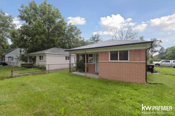 Farmington Hills, MI 48336,21053 Saint Francis Street