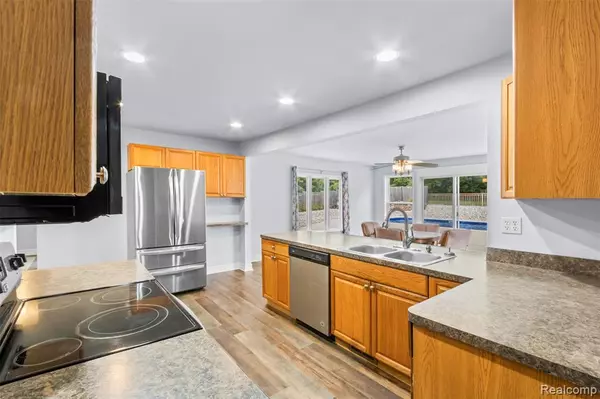 Ortonville, MI 48462,3660 Groveland Road