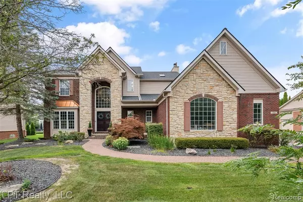 1215 Hackney Court, South Lyon, MI 48178