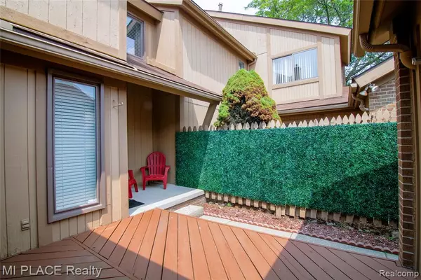 West Bloomfield, MI,6220 Andrea Lane