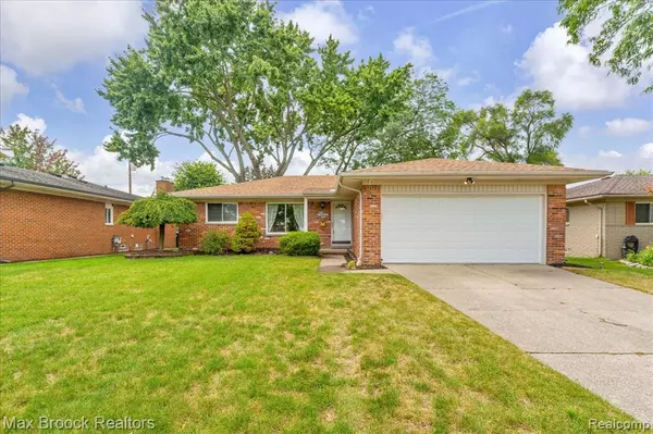 Livonia, MI 48154,14213 Susanna Street