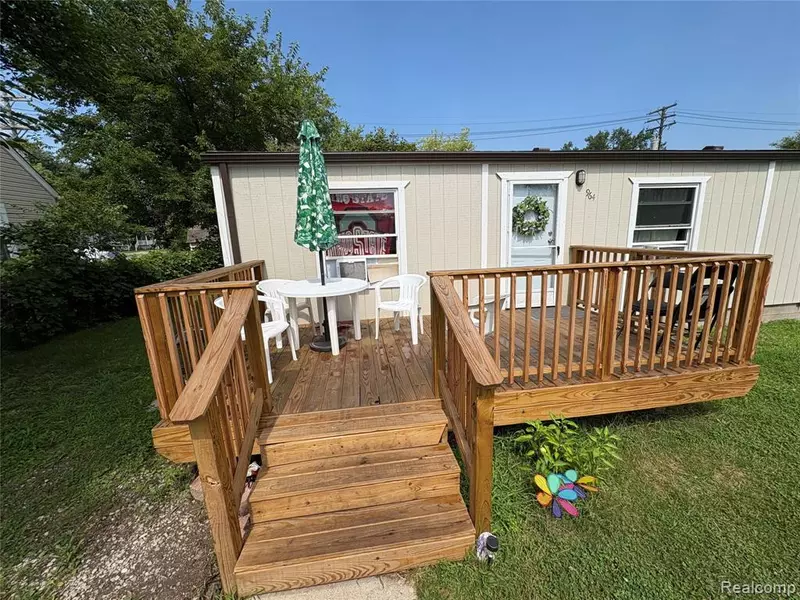 962 Adams Street, Monroe, MI 48161