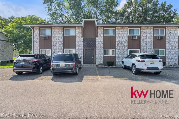 7330 Woodview Street, Westland, MI