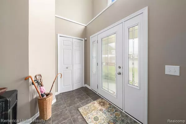 South Lyon, MI 48165,28016 Stillwater Court