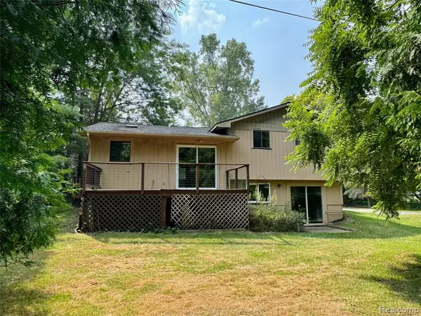 Goodrich Vlg, MI,11343 Horton Road