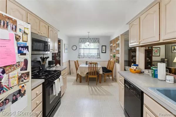 Sterling Heights, MI 48312,38782 Littlefield Drive