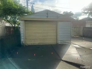 Grosse Pointe Park, MI 48230,1451 Beaconsfield Avenue