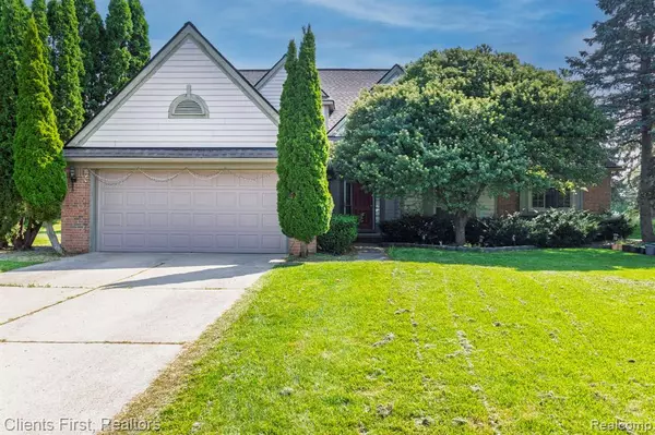 39478 Squire Road, Novi, MI