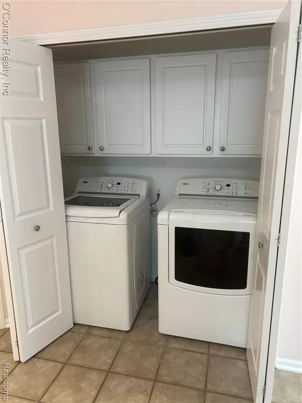 Marysville, MI 48040,830 Crystal Lane