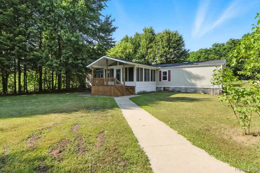 3125 W Sanilac Road, Vassar, MI 48768
