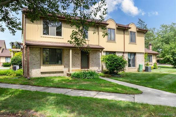 41727 Bedford Drive, Canton, MI 48187