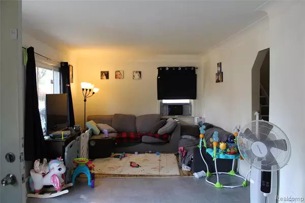 Hazel Park, MI 48030,23345 Tawas Avenue
