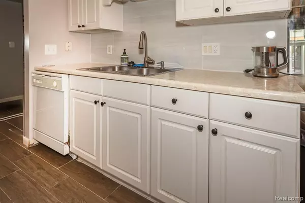 Ypsilanti, MI 48197,9601 Bayview Drive