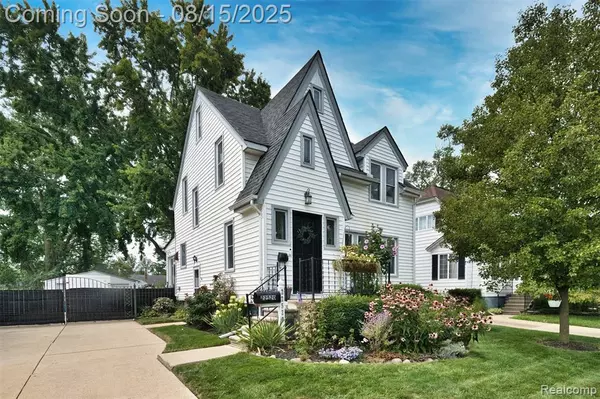 Saint Clair Shores, MI 48080,22520 Fresard Street