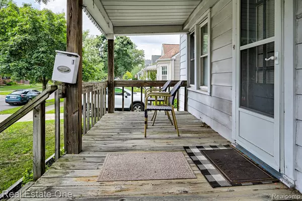 Ferndale, MI 48220,1364 W Saratoga Street