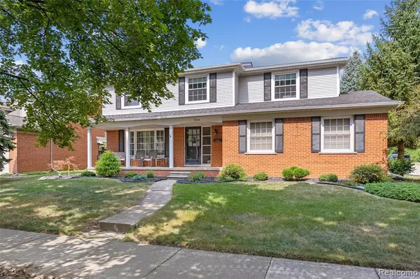 Dearborn, MI 48124,1 Snow Court