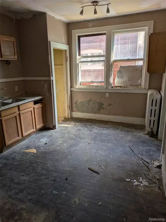 Detroit, MI 48202,290 Melbourne Street