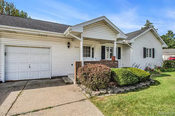 Grand Blanc, MI 48439,3339 Pine Villa Court