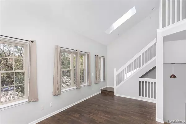 Wyandotte, MI 48192,2851 Biddle Avenue