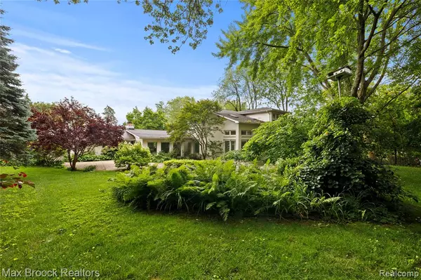 Bloomfield Hills, MI 48302,5340 Franklin Road