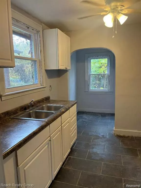 Detroit, MI 48238,15078 MANOR Street