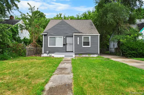 7484 Clayburn Street, Detroit, MI 48228