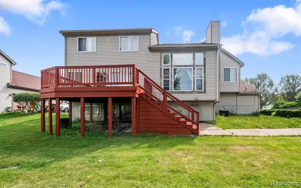 Belleville, MI 48111,13970 Winding Pond Lane