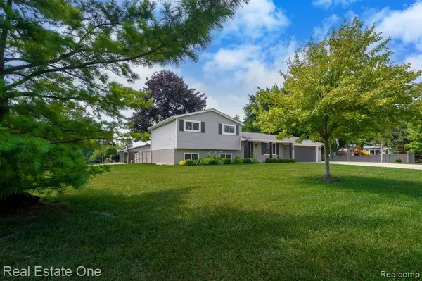 White Lake, MI,9545 Crown Ridge Drive
