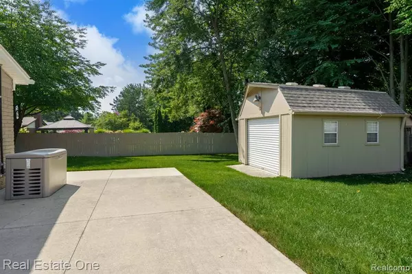 White Lake, MI,9545 Crown Ridge Drive