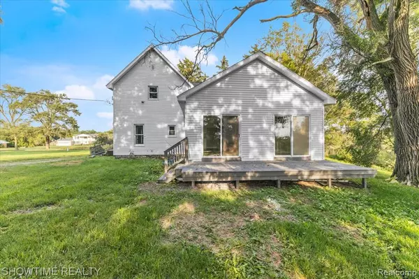 Imlay City, MI 48444,1865 N BLACKS CORNERS Road