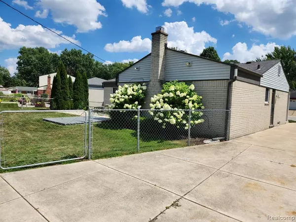 Madison Heights, MI 48071,30569 Westmore Drive