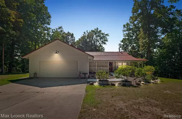 14401 Woodbridge Road, Camden, MI 49232